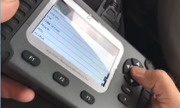 iauto702 pro toyota epb reset error solution 1